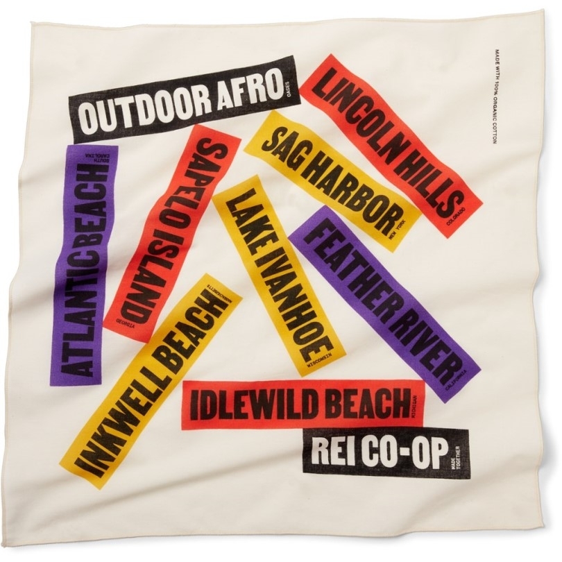 Natürliches Outdoor-Afro-Rei-Koop-Bandana
