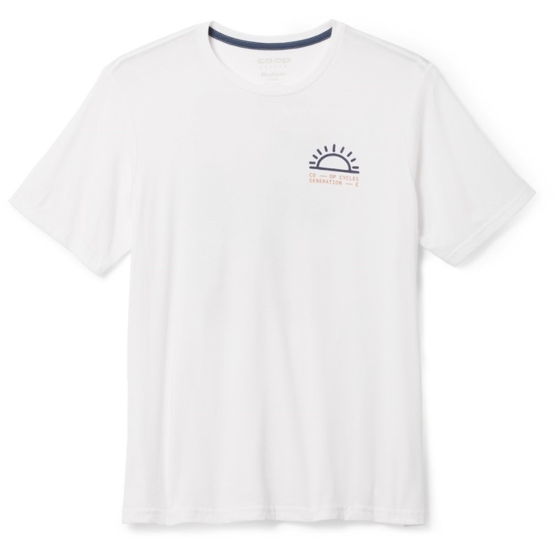 Weißer Rei-Koop Bis Zum T-Shirt