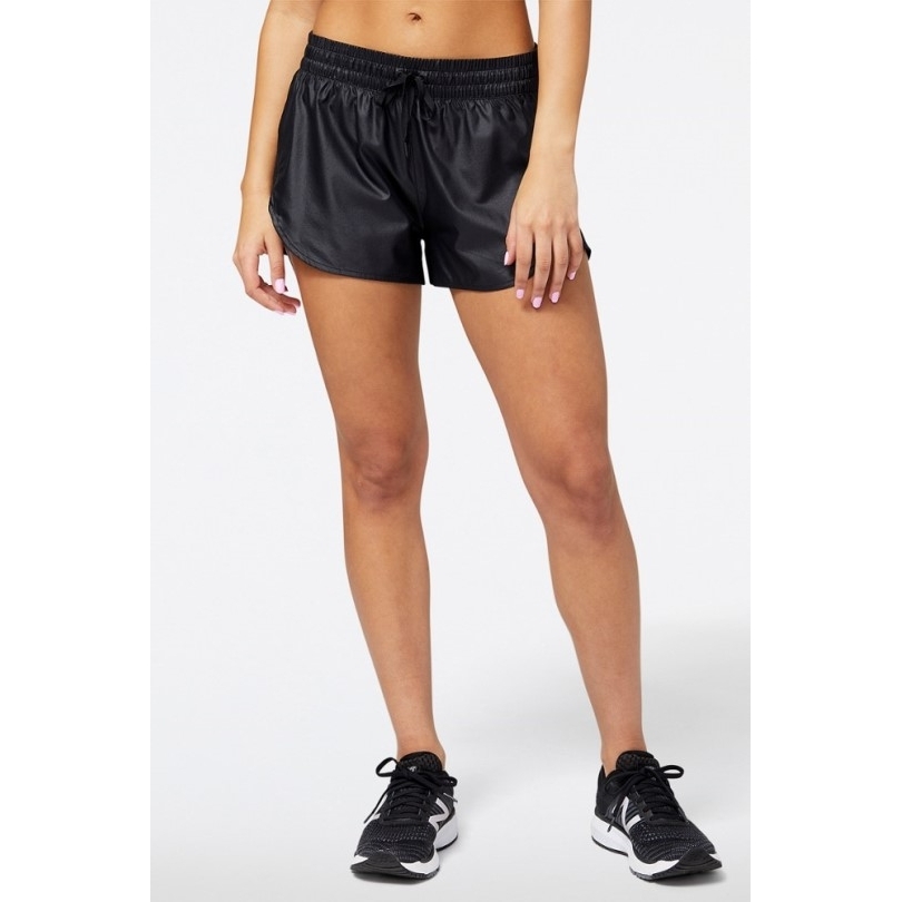 Rei Coop New Balance Q Speed Shorts Damen Schwarz