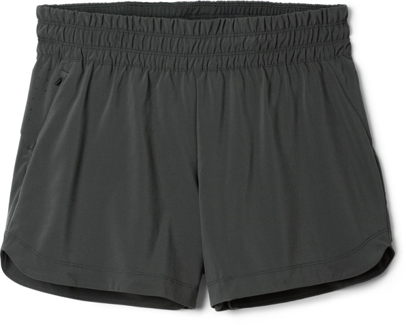 Schwarze Rei Co-op Active Pursuits 4.5 Shorts Damen