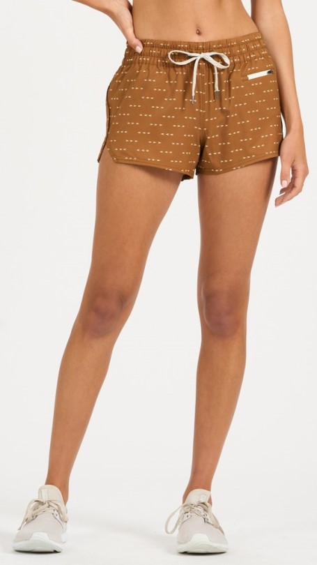 Vuori Clementine Shorts Damen 2,5 Schrittlänge Rei Co-op Kurkuma Pfeile