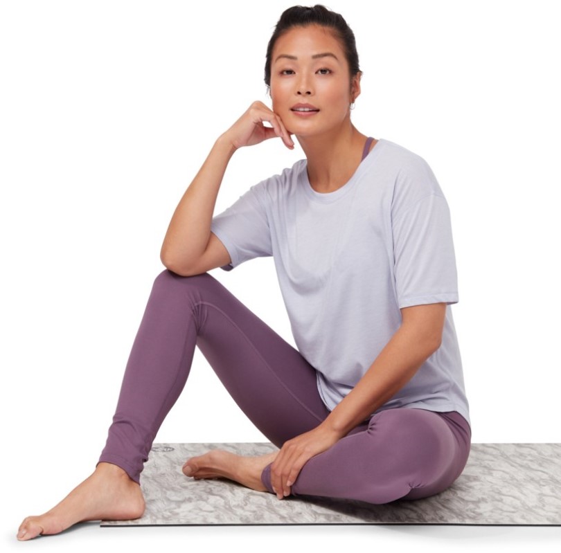 Rei Co-op Manduka Erleuchtetes T-shirt Kosmischer Himmel Frauen Kosmischer Himmel